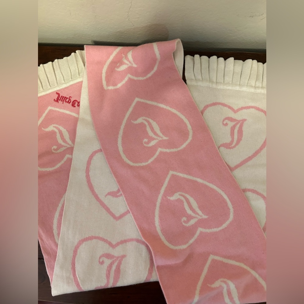 Vintage Juicy Couture wool scarf - Picture 5 of 6